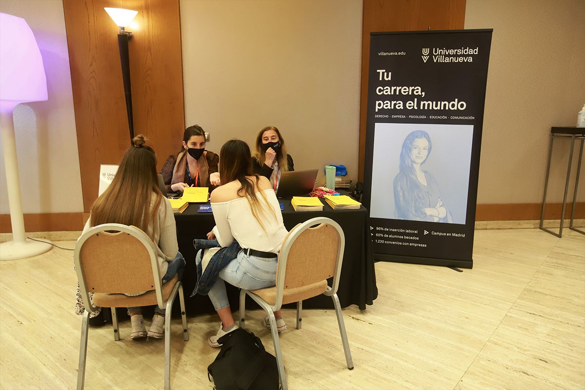 Unitour una feria para despejar las dudas de los estudiantes cordobeses