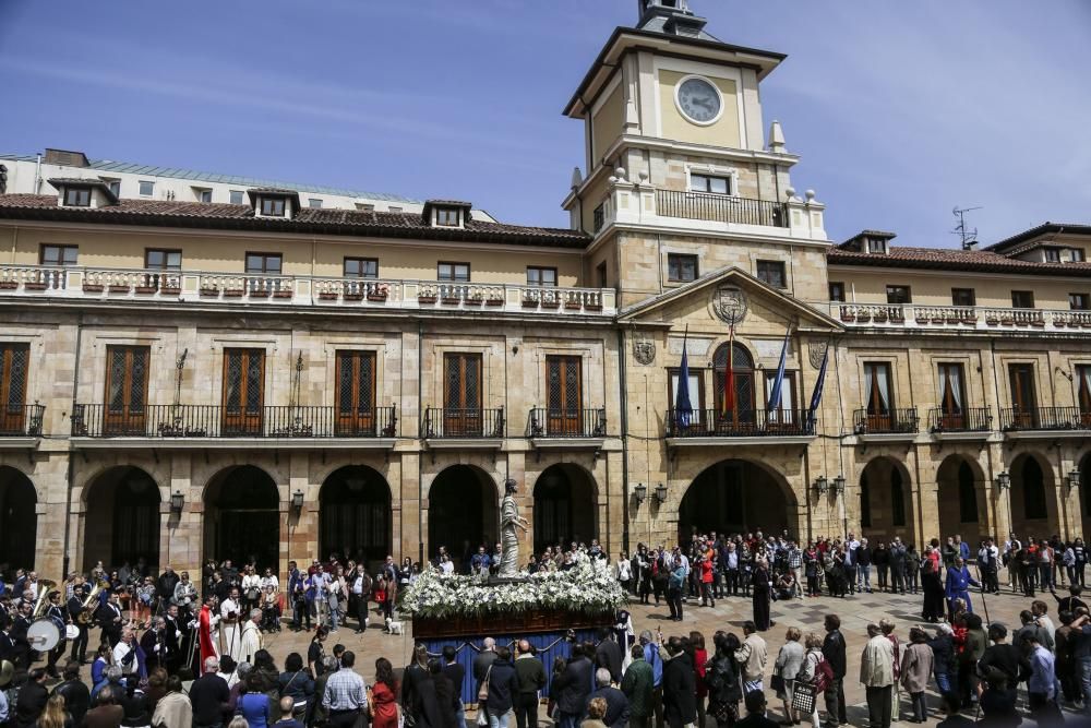 Procesión del Jesús Resucitado en Oviedo