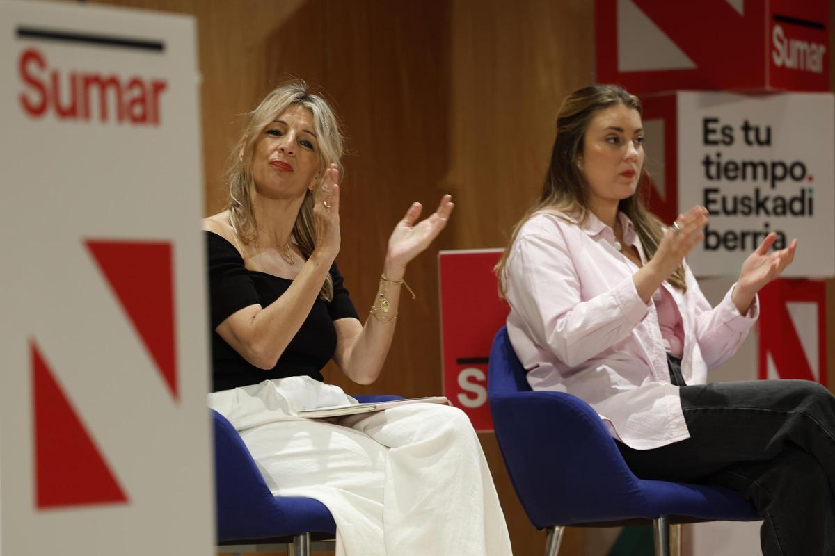 Yolanda Díaz junto a la candidata de Sumar a las elecciones vascas, Alba García.