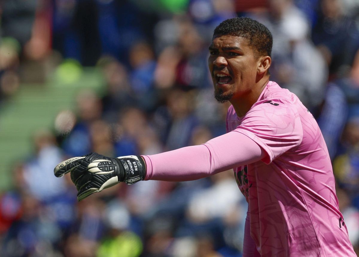 Luiz Junior, guardameta del Villarreal, fue titular en Getafe.