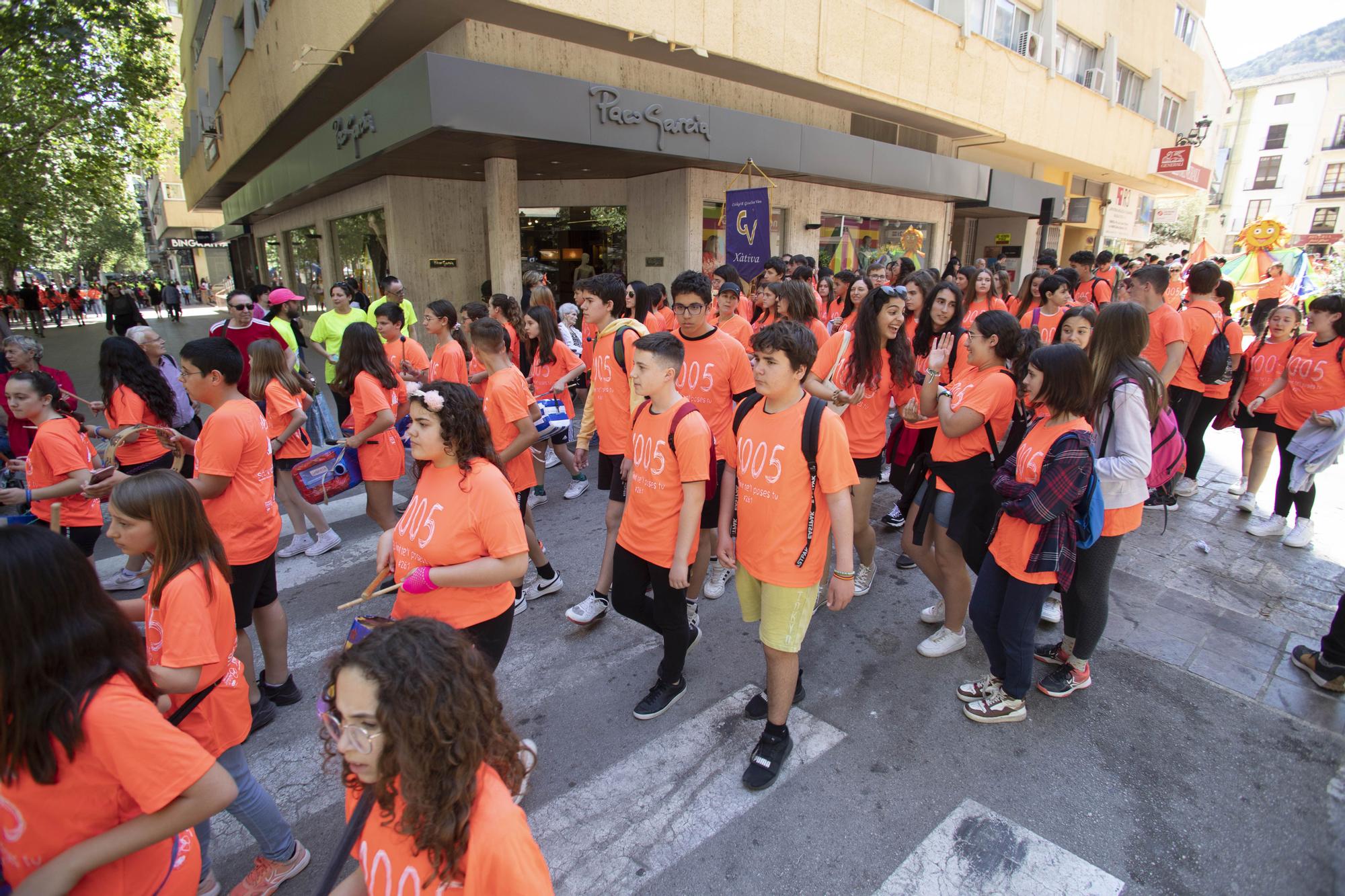 Más de 1.200 personas participan en la XV edición de la carrera de Aspromivise