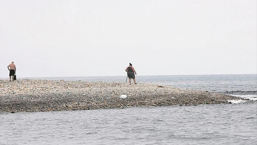 El Millars vierte 10 hm3 de agua al mar en 3 meses por la falta de seguridad de Arenós