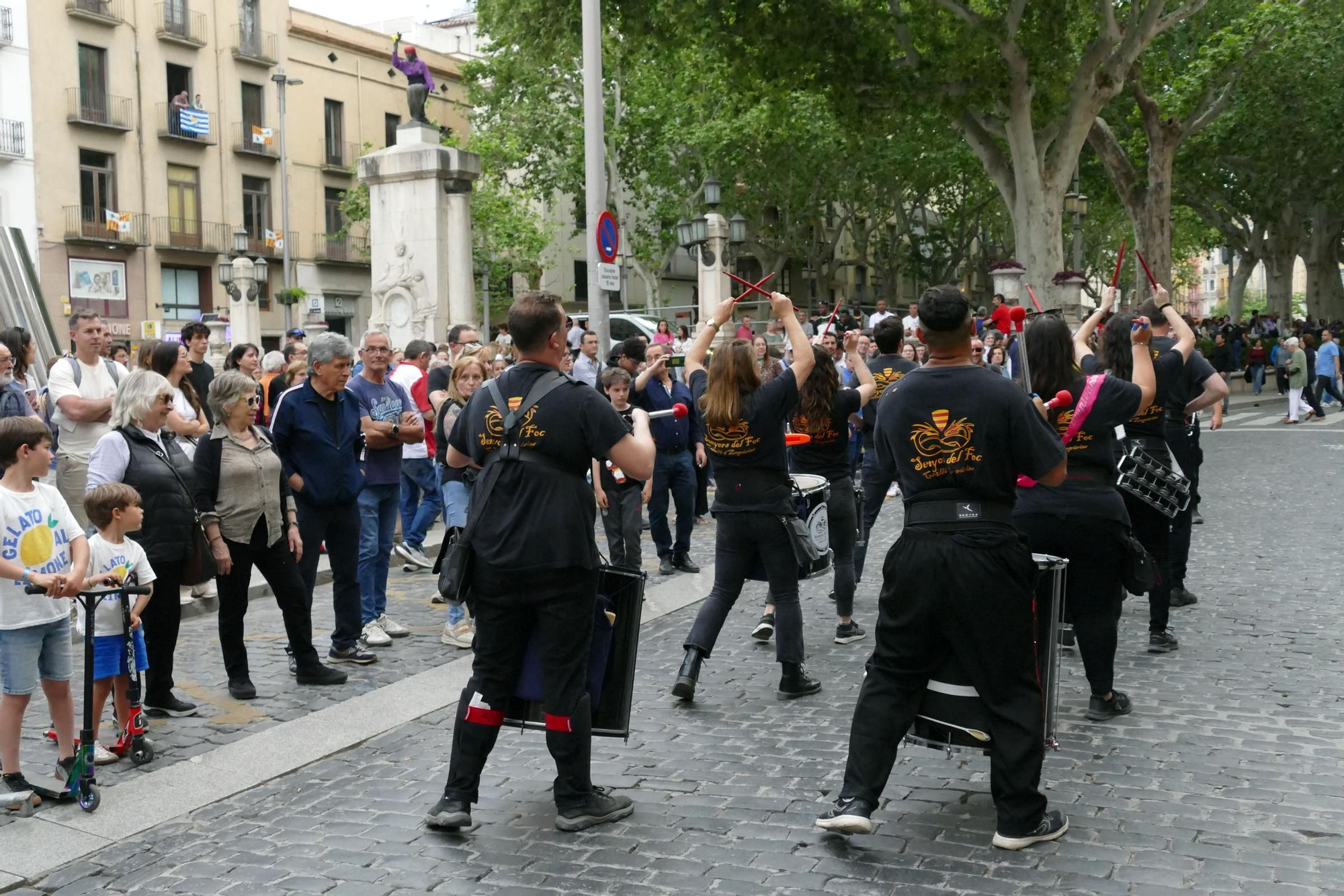 La Tramuntakada Festival Figueres recorre diferents carrers del rovell de l'ou
