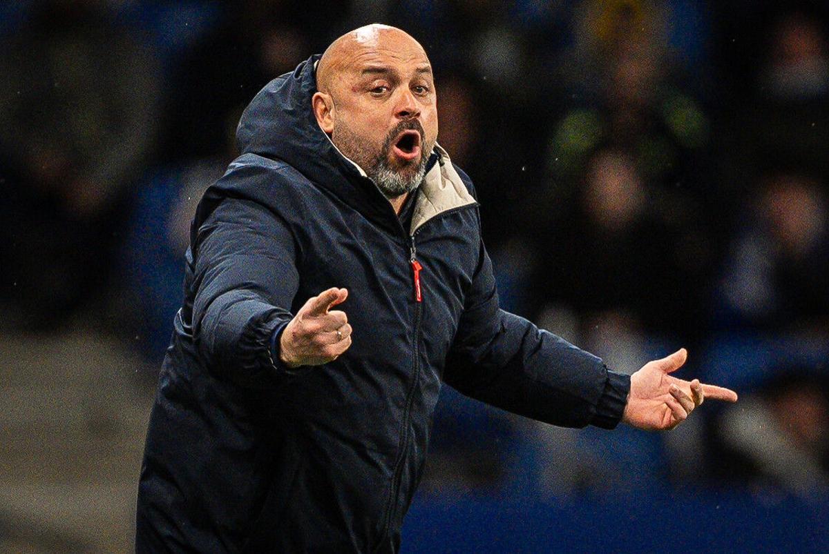 L’Espanyol s’esfondra i ja mira cap avall: sense defensa, negat a casa i maltractat pels àrbitres