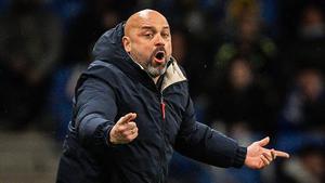 L’Espanyol s’enfonsa i ja mira cap avall: sense defensa, negat a casa i maltractat pels àrbitres