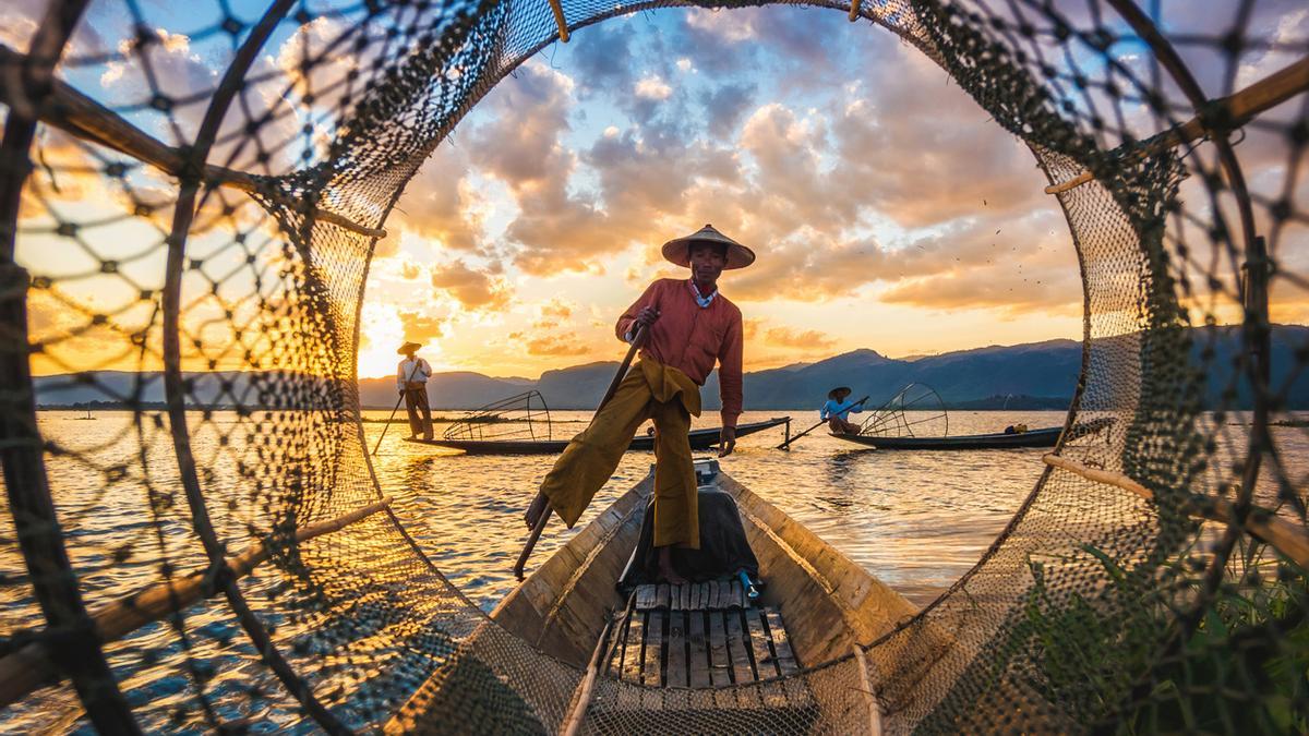 Los pescadores equilibristas del lago Inle, la gran sorpresa de Myanmar