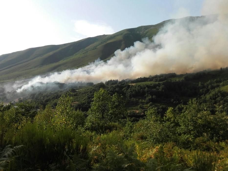 Incendio en Degaña