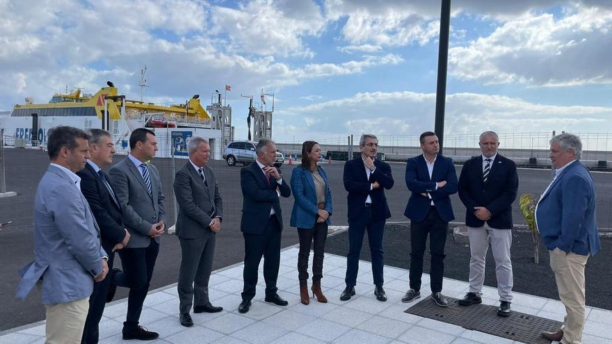 El nuevo puerto de Playa Blanca se inaugura con la primera estación de pasajeros ecosostenible de Canarias