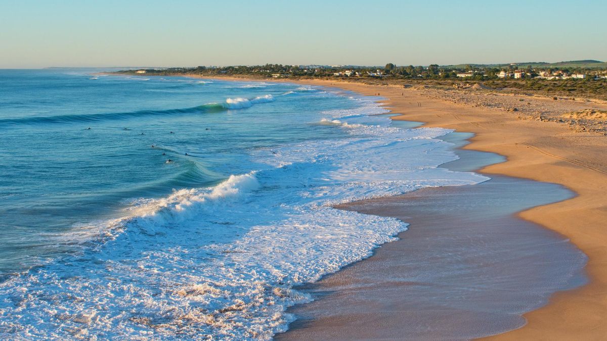 Este pueblo de Cádiz esconde las mejores calas de Andalucía