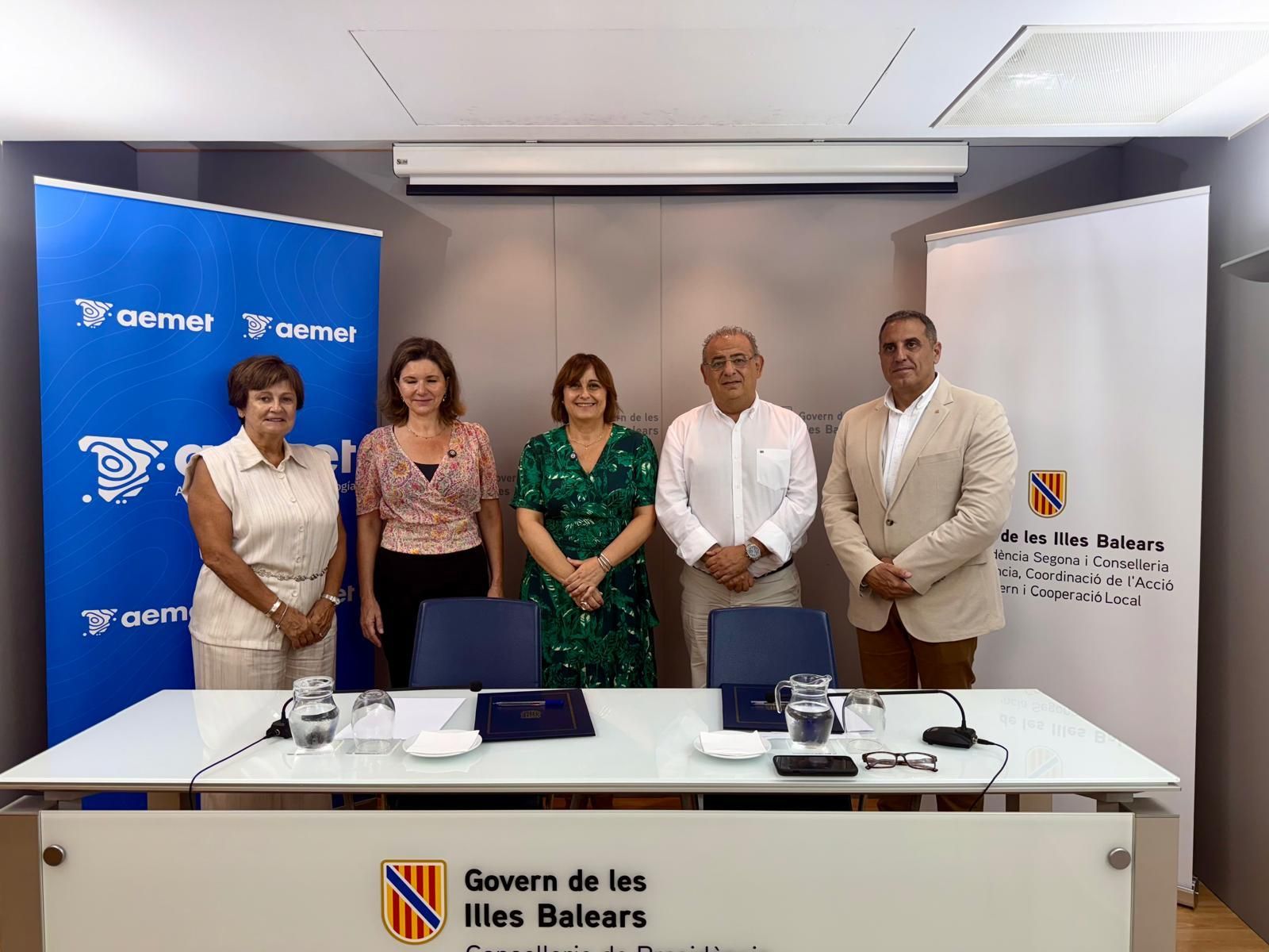 El Govern y AEMET firman el convenio para mejorar la predicción de fenómenos metereológicos