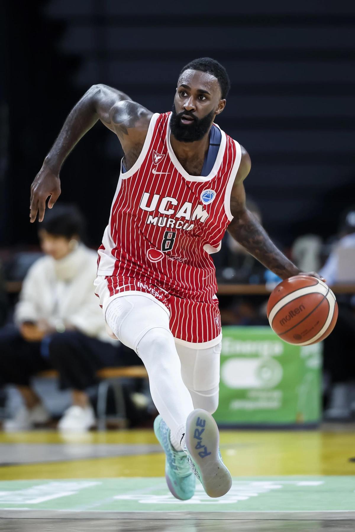 Howard Sant-Roos durante el encuentro en Polonia ante el Trefl Sopot.