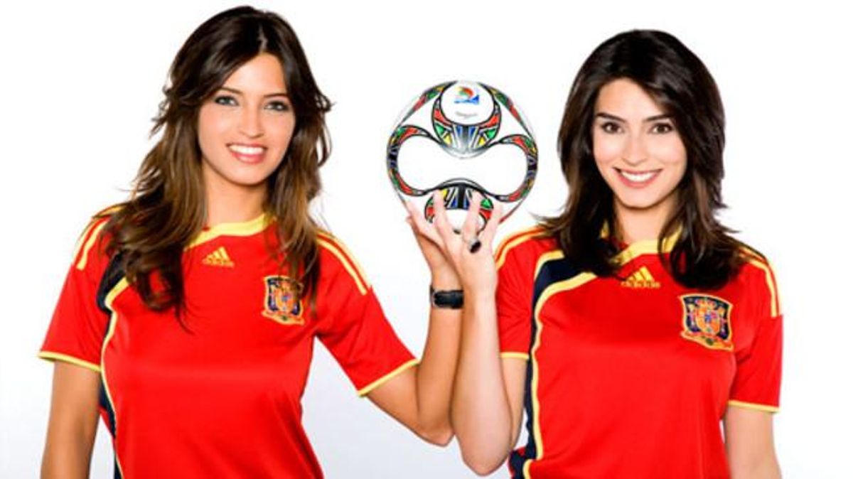 Sara Carbonero l’any passat, amb Marta Fernández, en la presentació de l’equip de Telecinco per a la cobertura de la Copa de les Confederacions.