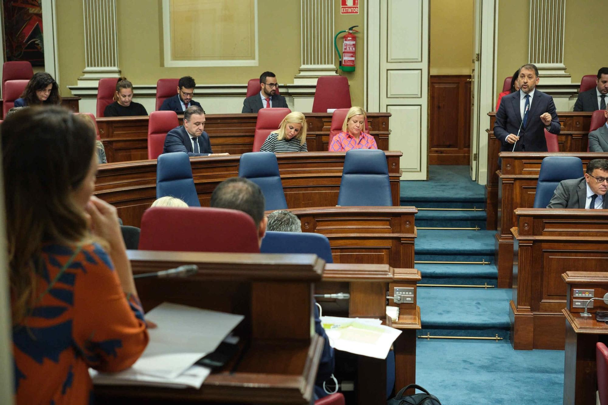 Pleno del Parlamento de Canarias (07/11/2023)