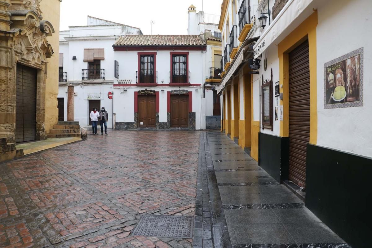 La falta de turistas ahoga los negocios de la Judería