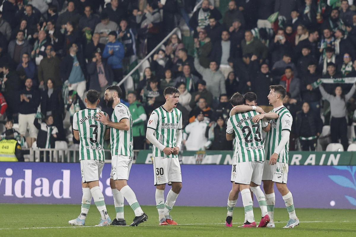 Córdoba CF-Burgos | Las imágenes del partido de LaLiga Hypermotion
