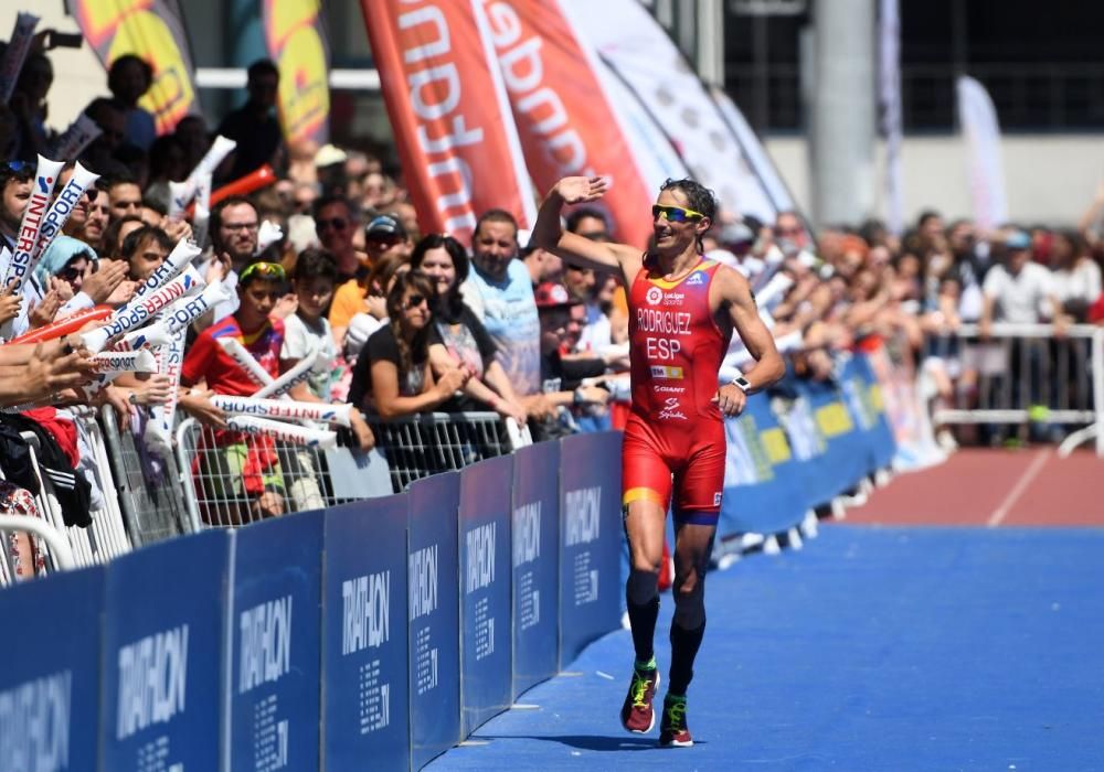 El Mundial de Triatlón en Pontevedra, la fiesta del deporte. // G. Santos