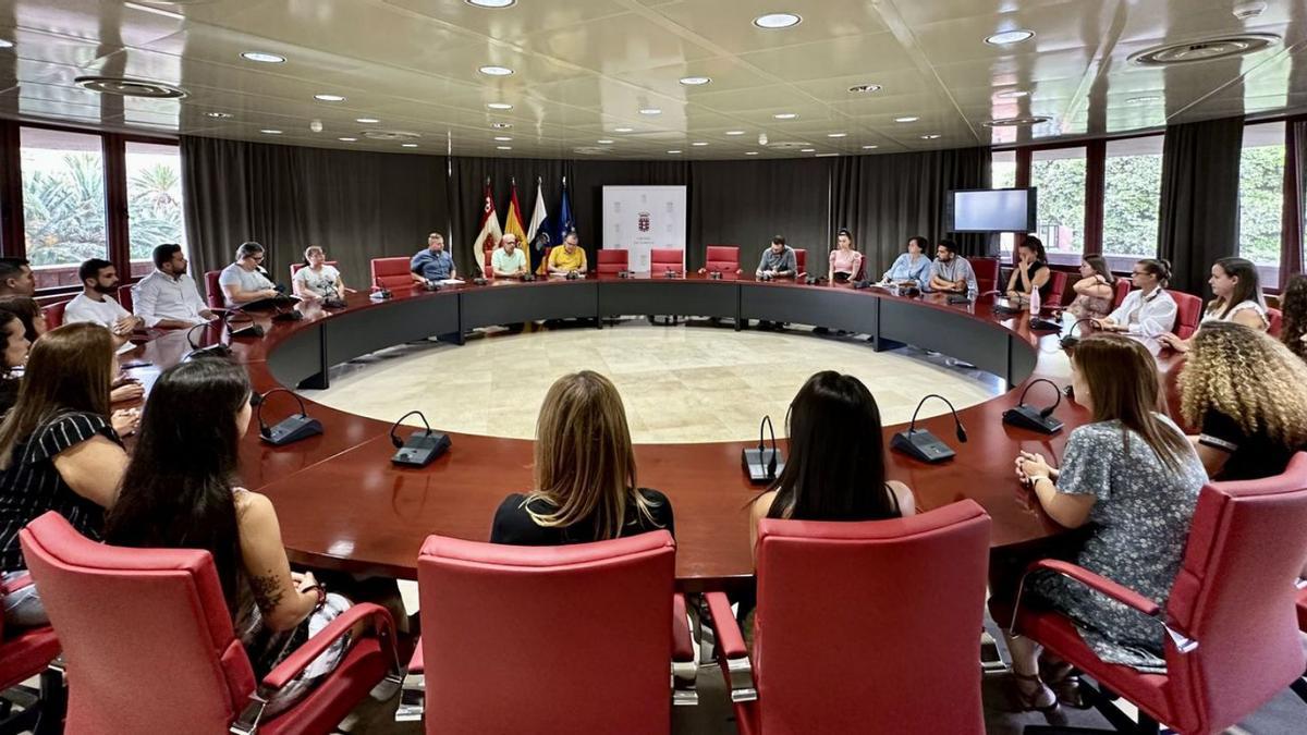 Presentación del Programa de Nuevas Oportunidades de Empleo en la Gomera.