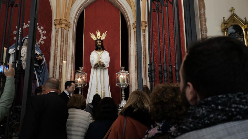 El Cautivo celebra su tradicional besapié pese al temor al coronavirus