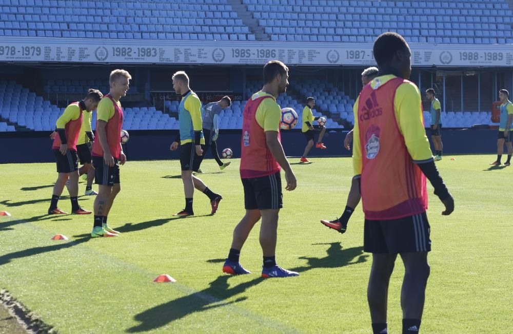 Últimos preparativos de los celestes antes del arranque liguero. Eduardo Berizzo pone fin a la pretemporada en Balaídos con un entrenamiento a puerta cerrada.