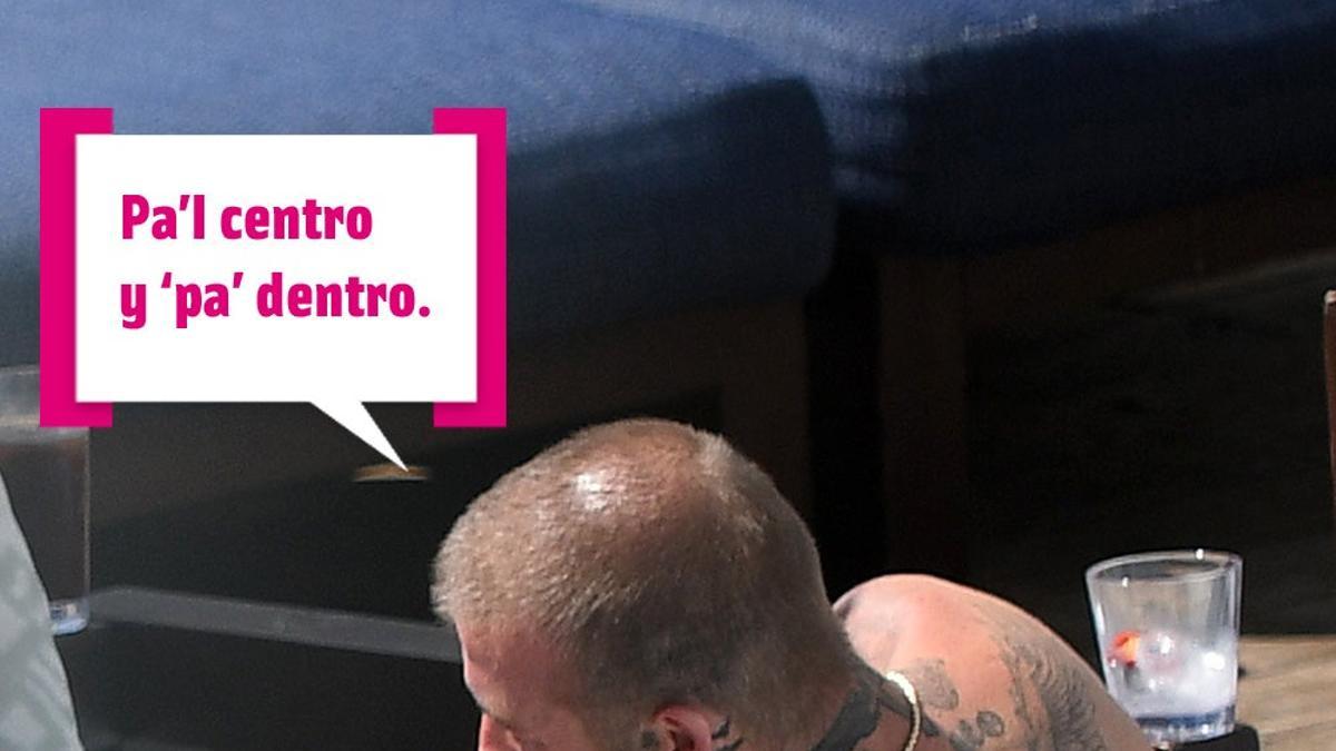 Beckham saca los abdominales al sol