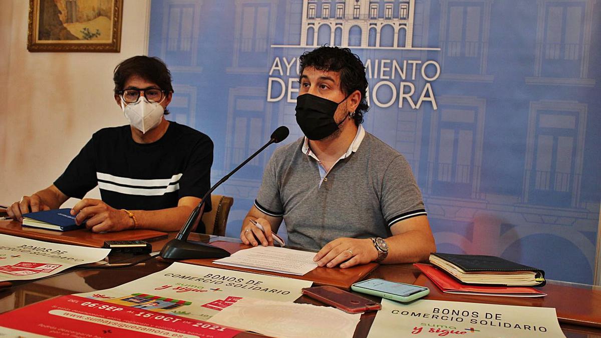 Ruperto Prieto y Diego Bernardo durante la presentación de la nueva campaña.