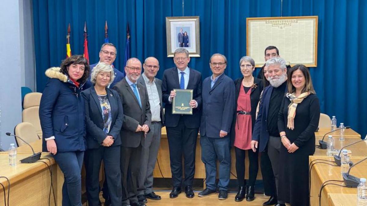 Visita del Consell Valencià de Cultura para apoyar la repatriación de los restos de Altamira