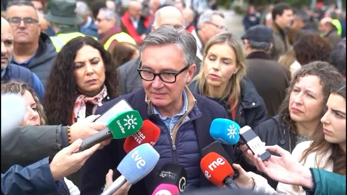 El portavoz de Vox en Andalucía, Manuel Gavira, asiste a la tractorada de este martes en Sevilla