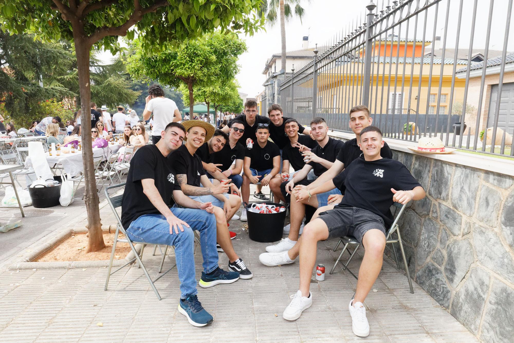 ¡Búscate en la macrogalería! Castellón vive un puente de fiestas en los municipios