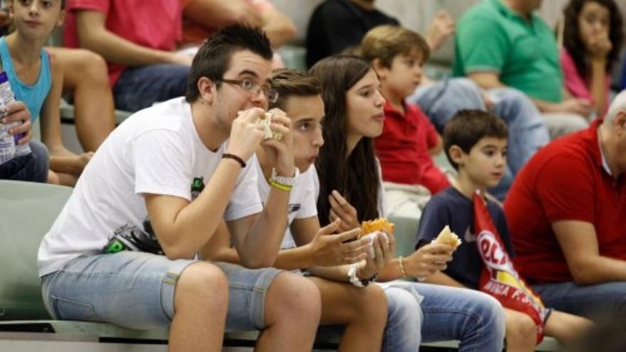 ElPozo Murcia vs Azkar Lugo