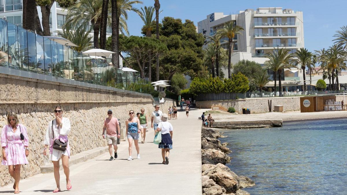 La actuación afecta al tramo final de la calle Carles Roman Ferrer, de 125 metros de longitud.