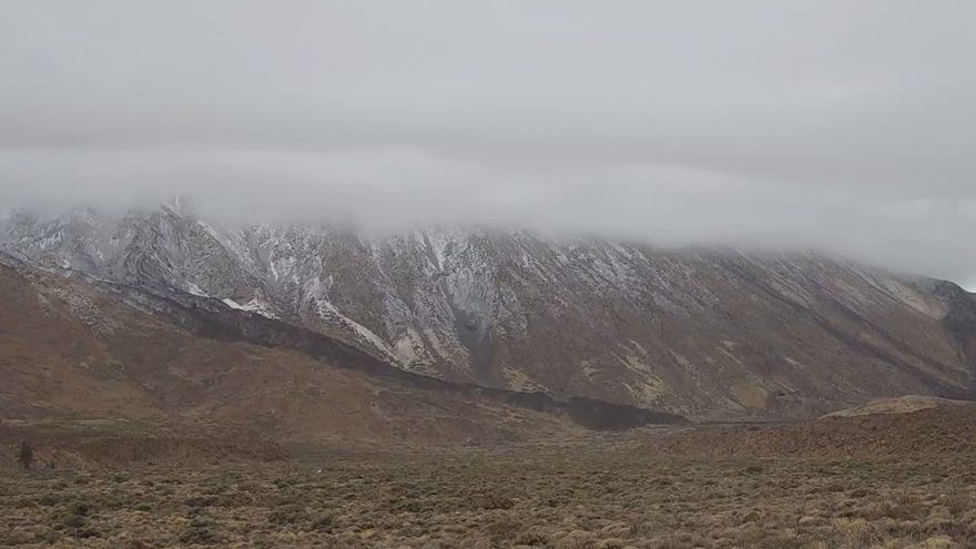 Primera nevada del 2022 en El Teide