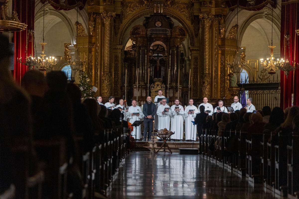 El concierto de Navidad del Misteri, en imágenes