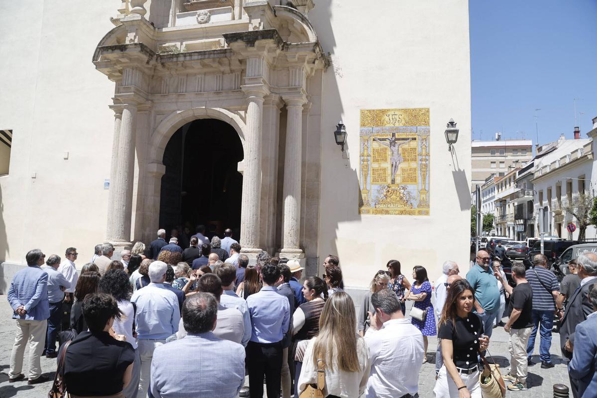 A.J.González Córdoba Tanatorio de las Quemadas Fallecimiento de José Carlos Gómez Villamandos Funeral despedida