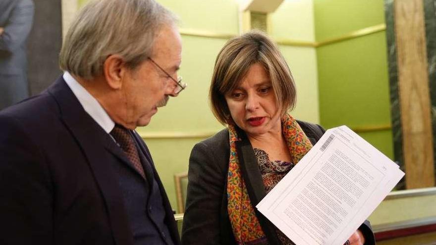 Wenceslao López y Ana Taboada, en el Pleno de diciembre del año pasado.