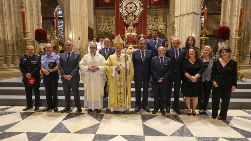 Conmemoración del 450 aniversario de la talla del Cristo de Burgos en la Catedral de Sevilla