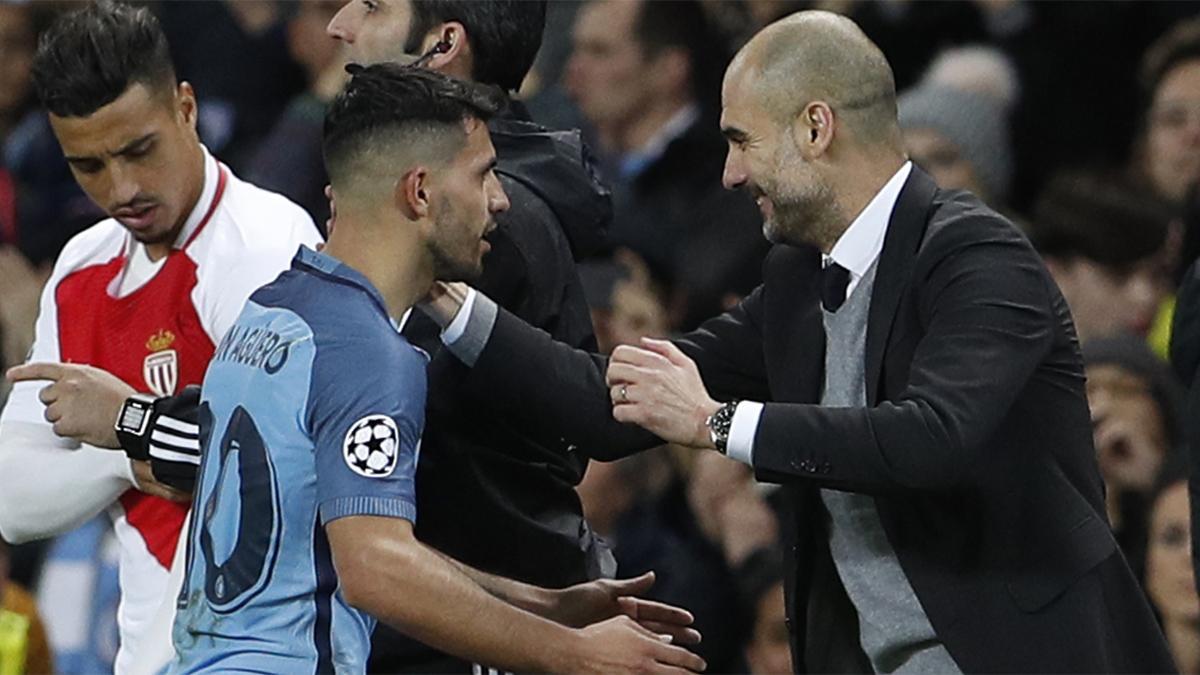 El Kun Agüero jugó sus primeros minutos en la Champions con la camiseta del Barça