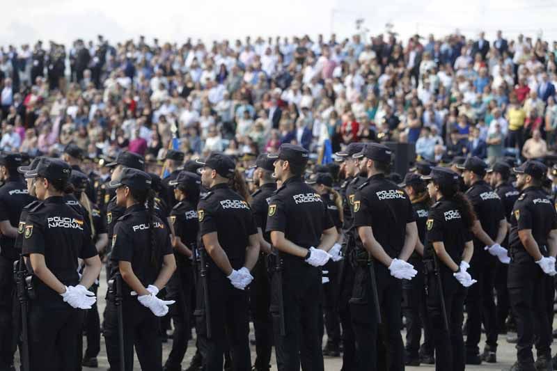 Celebración del día de la Policía Nacional en València