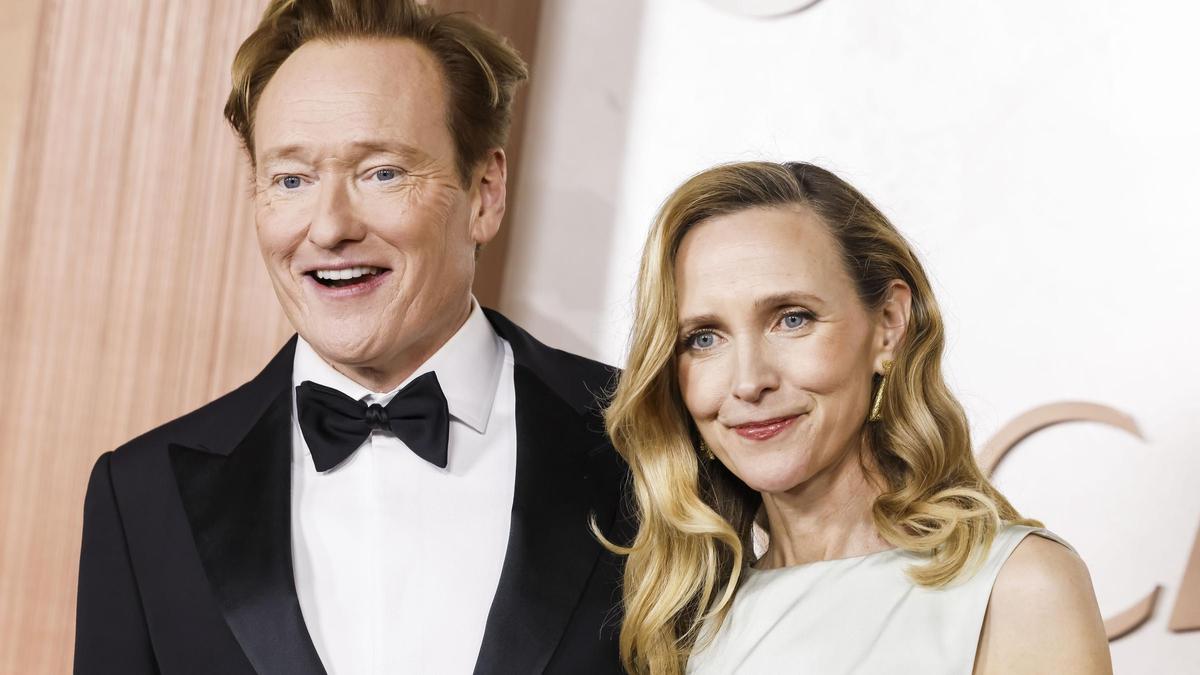 Conan O'Brien presentará de nuevo los Óscar en 2026, que se celebrarán el 15 de marzo