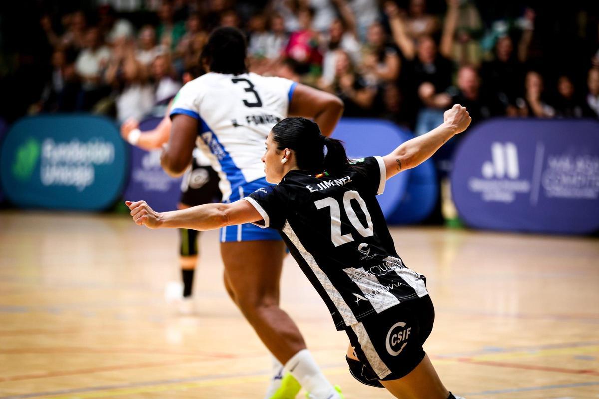 El Costa del Sol se clasifica para las semifinales de la Liga Guerreras Iberdrola.