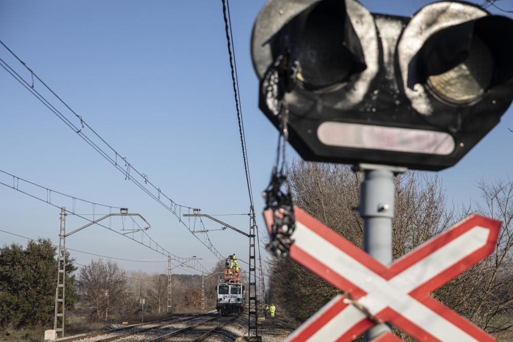 Tall de circulació de trens de les línies R11 i RG1 entre Girona i Caldes per un acte vandalisme