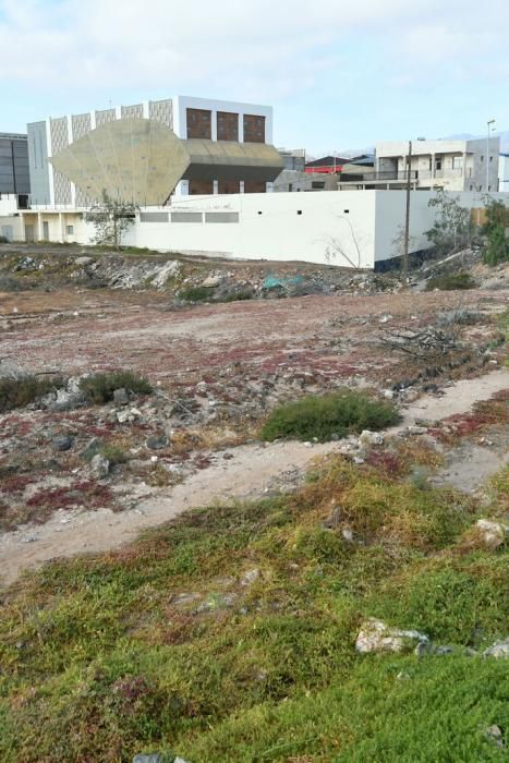 20/03/2019 MELENARA. TELDE.  Edificios y terrenos en el Parque empresarial de Melenara. Fotografa: YAIZA SOCORRO.  | 20/03/2019 | Fotógrafo: Yaiza Socorro