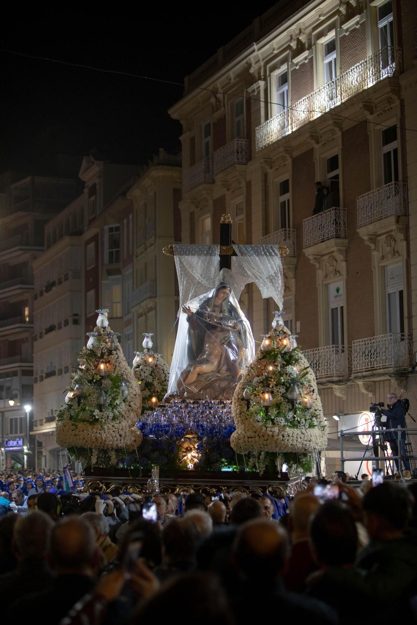 Las imágenes de la procesión de la Virgen de la Piedad el Lunes Santo en Cartagena