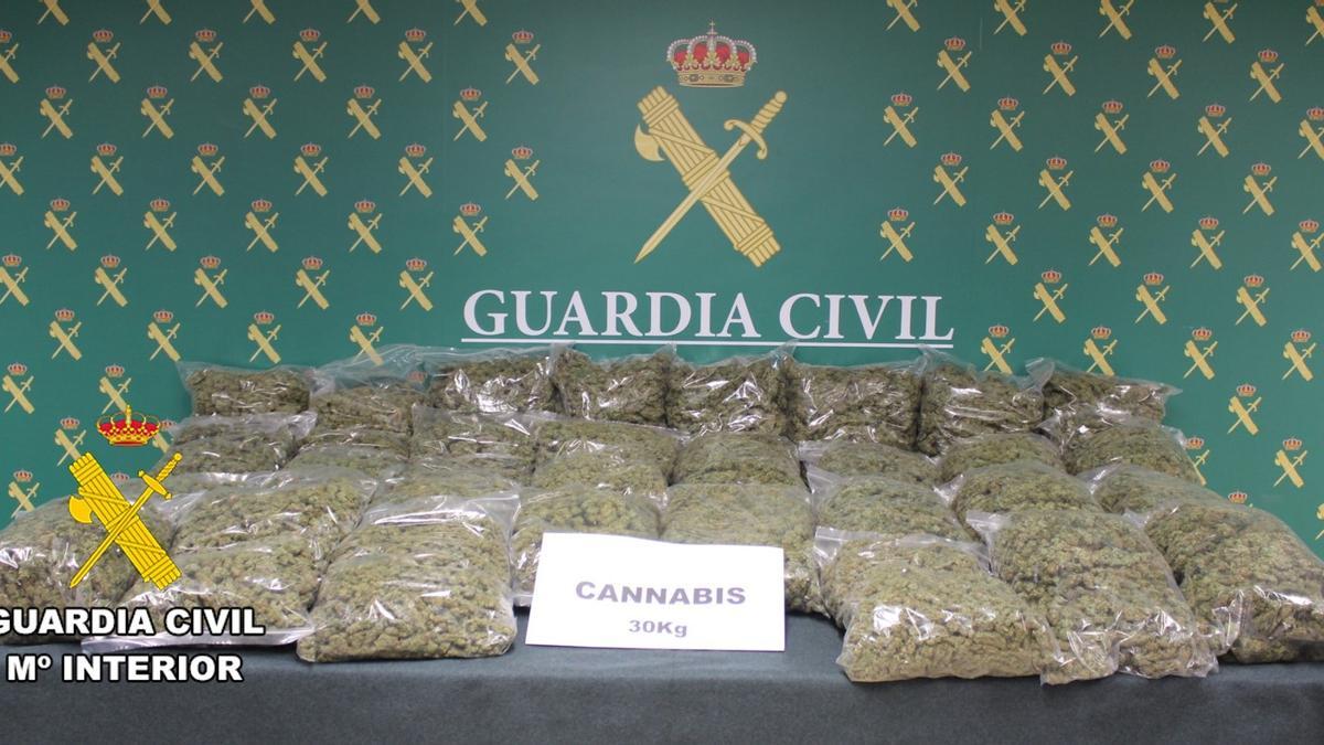 Los 30 kilos de marihuana decomisados en Burgos.