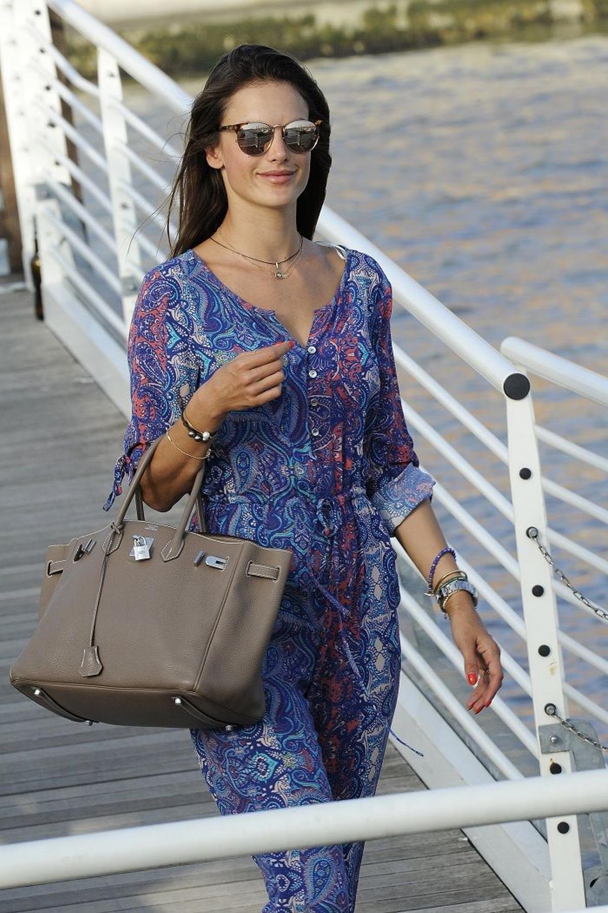 Alessandra Ambrosio en el Festival de cine de Venecia 2015