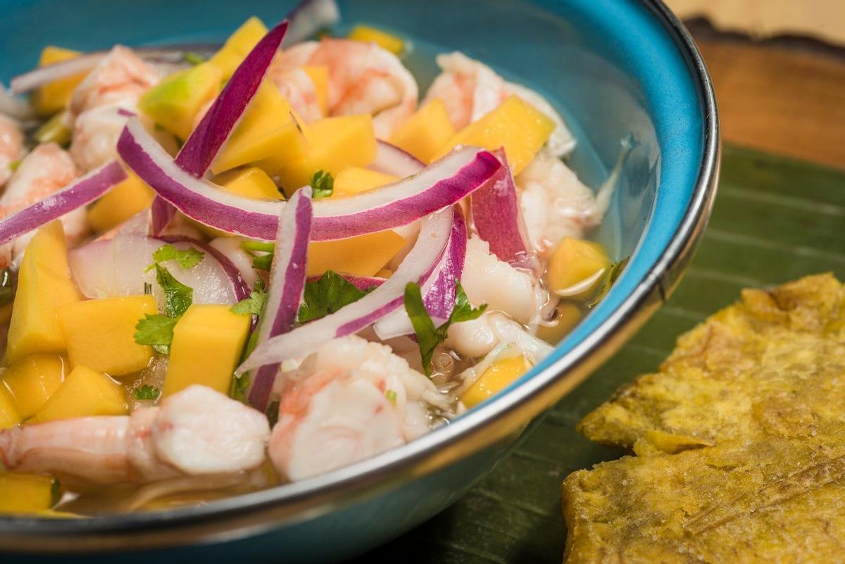 CEVICHES INSÓLITOS Y DULCES LÁCTEOS, gastro Costa Rica