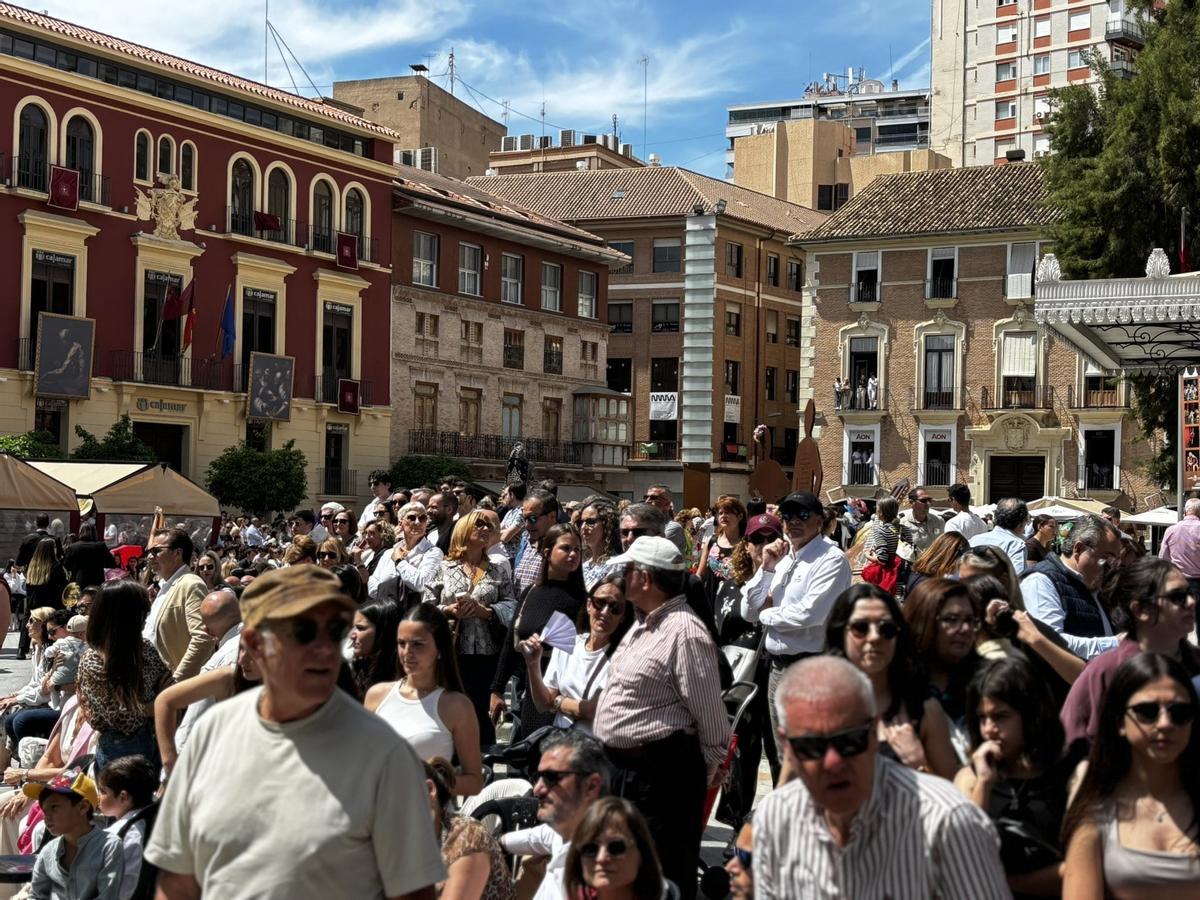 Las calles, bares y restaurantes abarrotados durante Semana Santa.