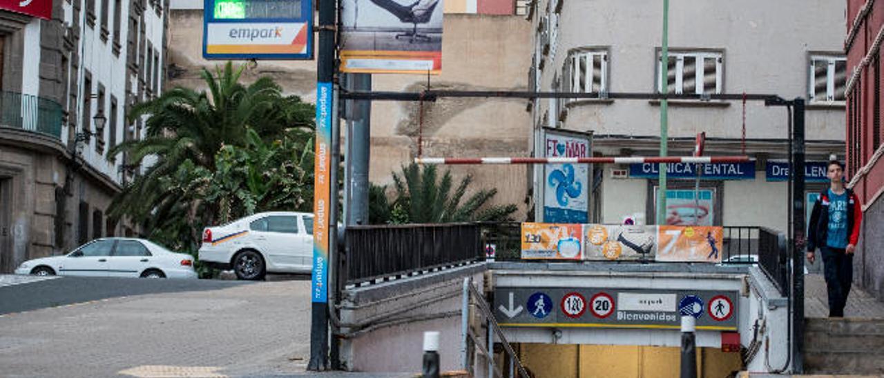 La asociación Triana-San Telmo pide la anulación total del Plan de Protección