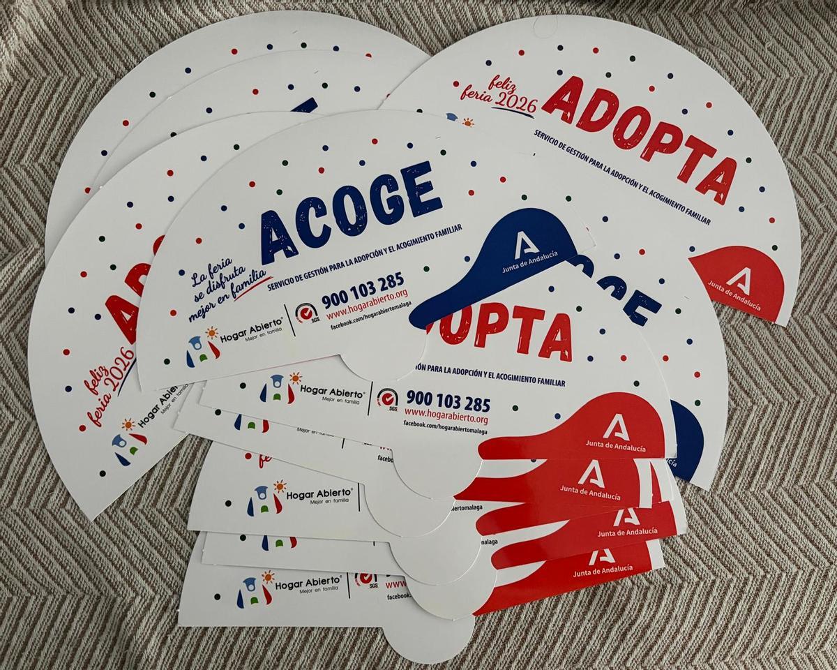 Estos son los abanicos que Hogar Abierto está repartiendo en la Feria de Málaga