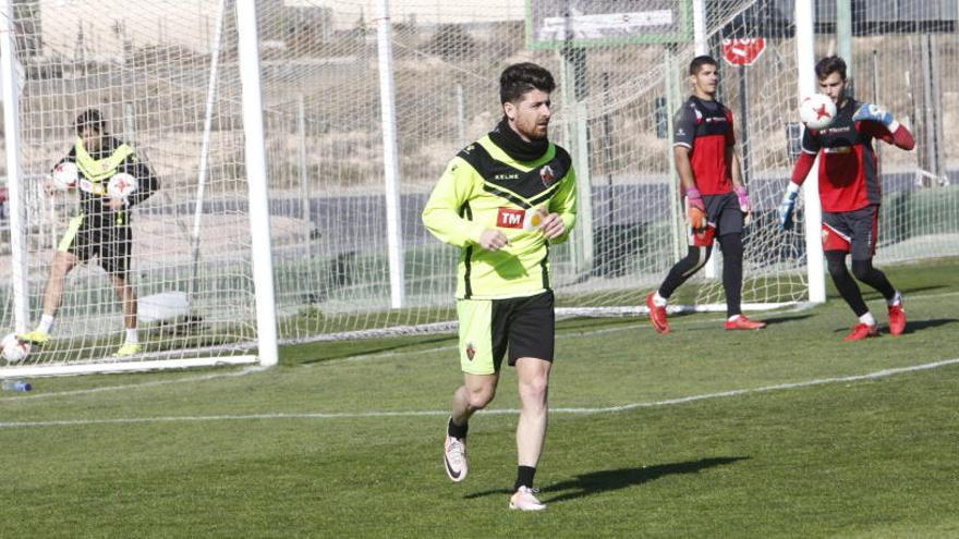 Javi Flores, esta mañana, durante el entrenamiento