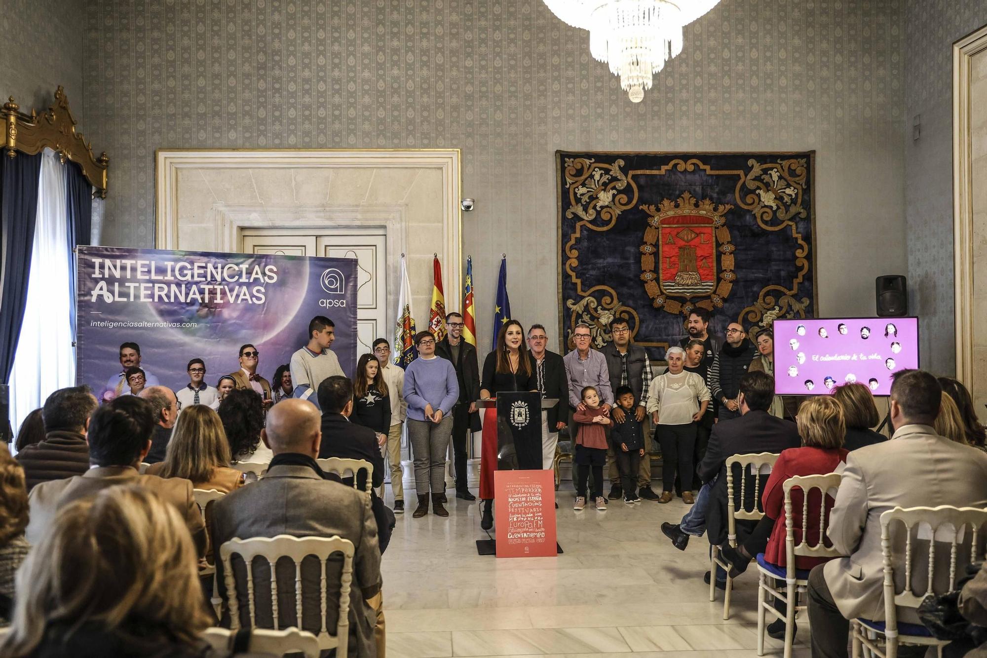 APSA presenta su calendario solidario